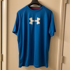 Under Armour Men’s heat gear Athletic Shirt